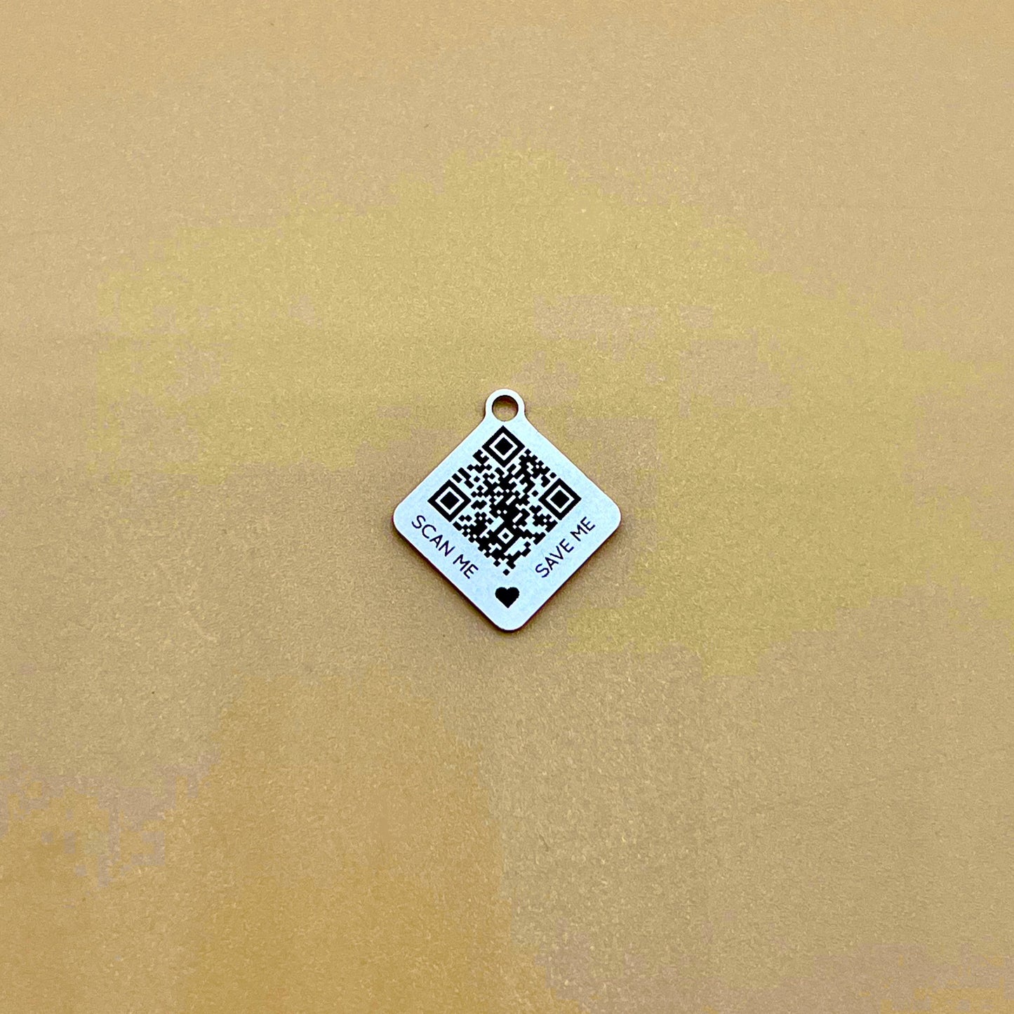 Qoeur. Pendentif QR Code seul. Classique. - Qoeur.fr