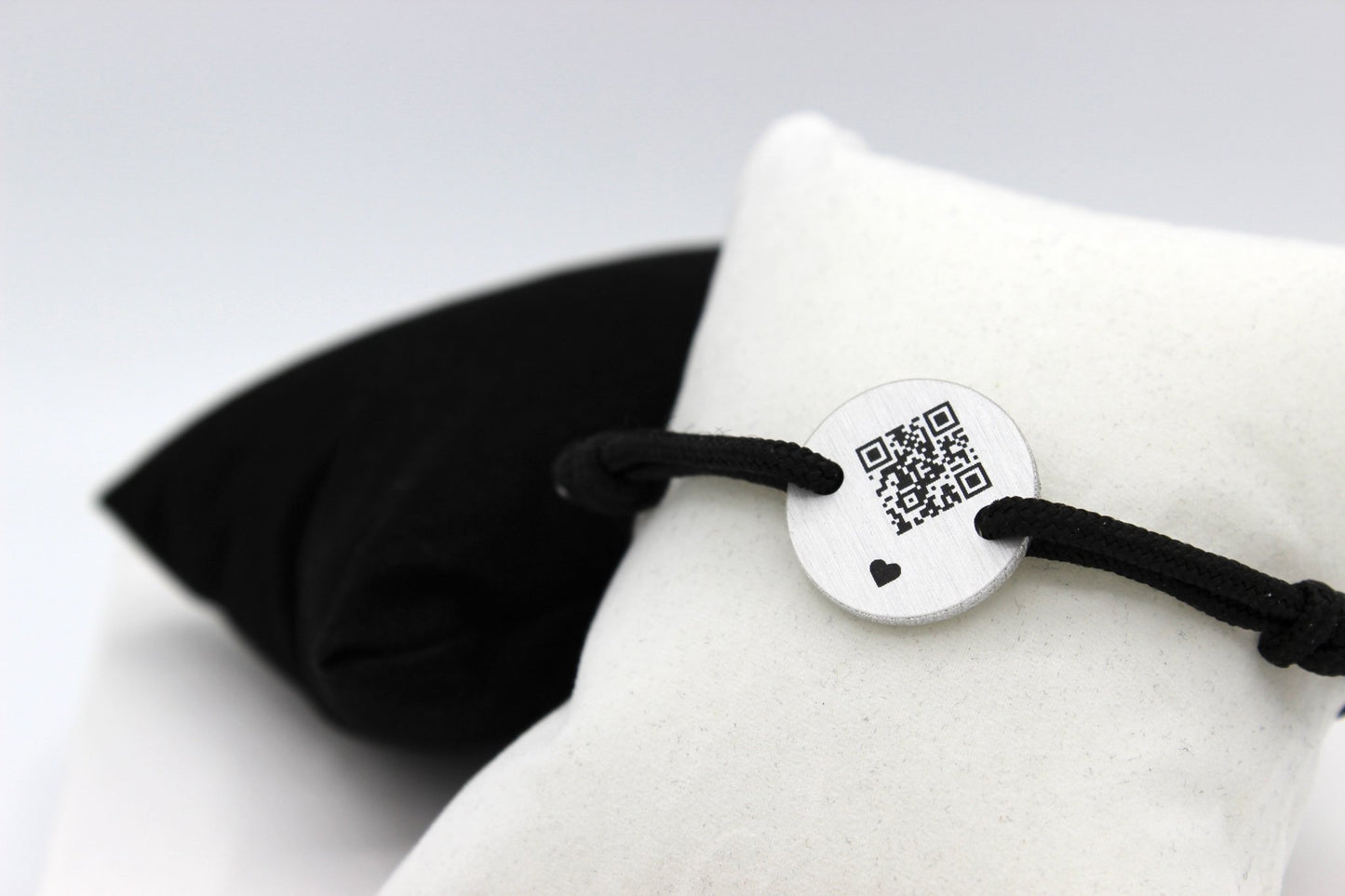 Qoeur. Bracelet médical d'urgence. Classique - minimal. - Qoeur.fr