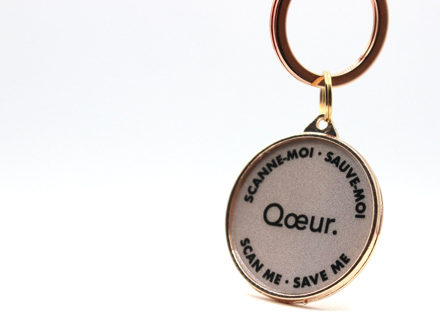 Qoeur. Médaille réfléchissante d'urgence. Chat - Smile / rose. - Qoeur.fr