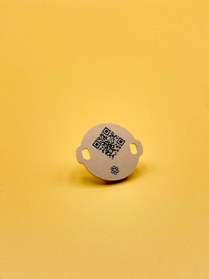 Qoeur. Médailles QR code seules. Interchangeables. - Qoeur.fr